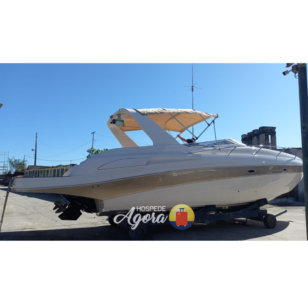 Lancha Intermarine 33, Roteiro Canal Sentido Norte Com Destino até Praia da Armação