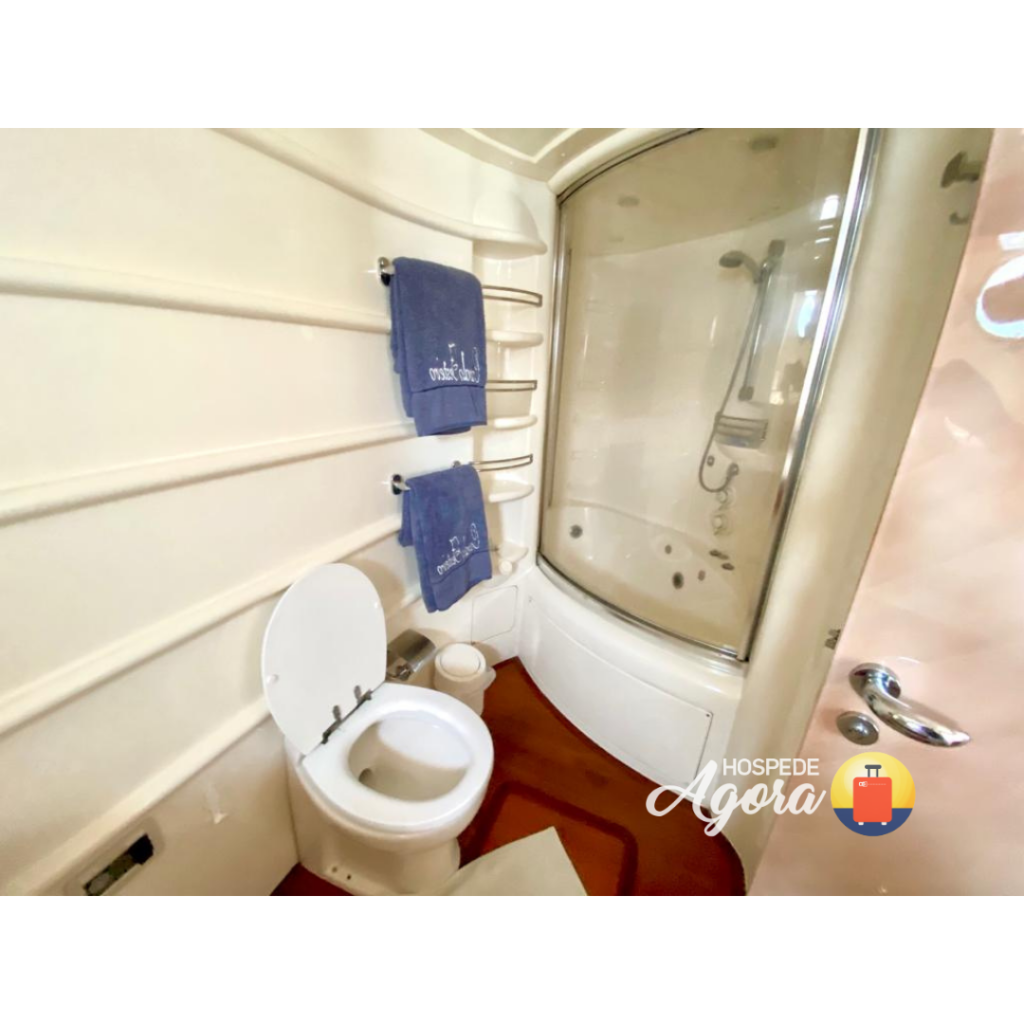 Iate Azimut 76 pés, Viva Ilhabela no mais alto nível