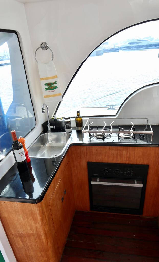 Lobster 400, Roteiro 1