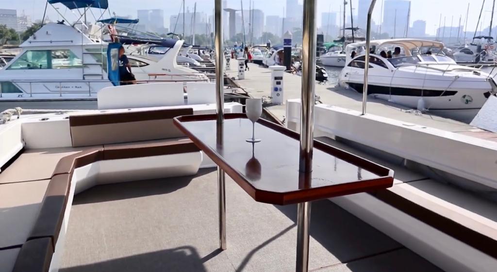 Lobster 400, Roteiro 1