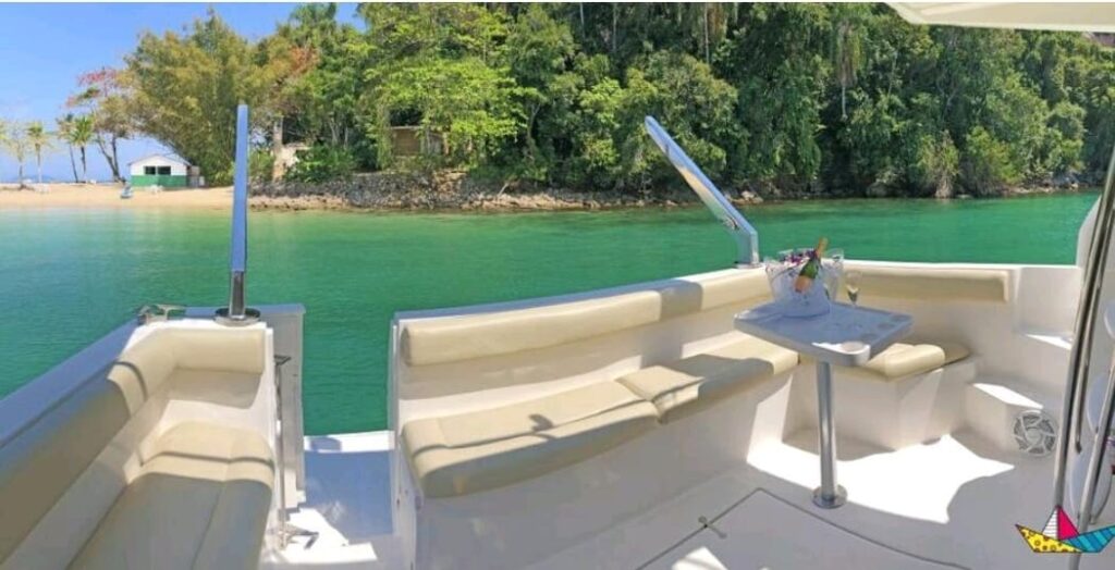 Iate Intermarine 440 Full Gold