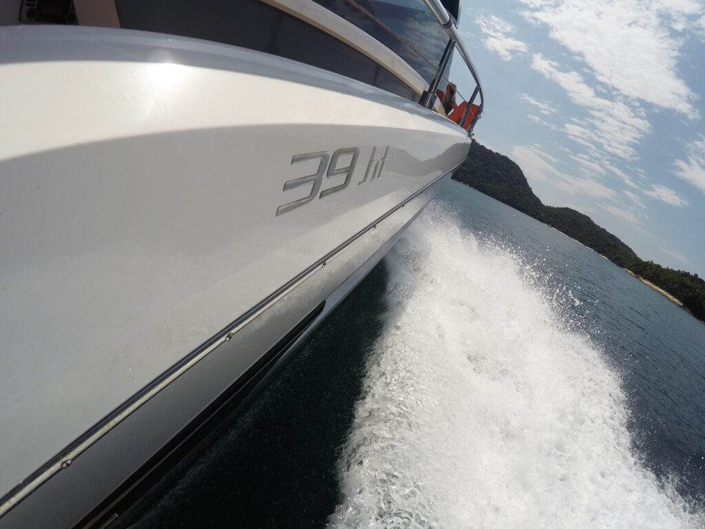 AGUZ 39 HT, Ilha Grande