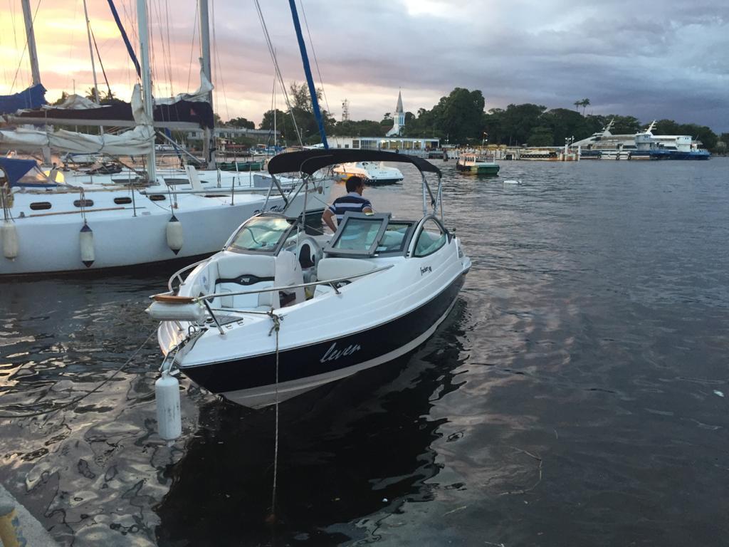 Focker 24, Roteiro 1