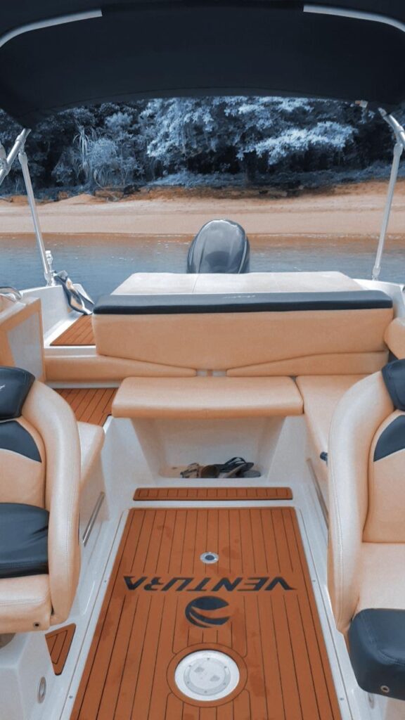 Lancha Ventura 230 ll, Roteiro Sul Curto