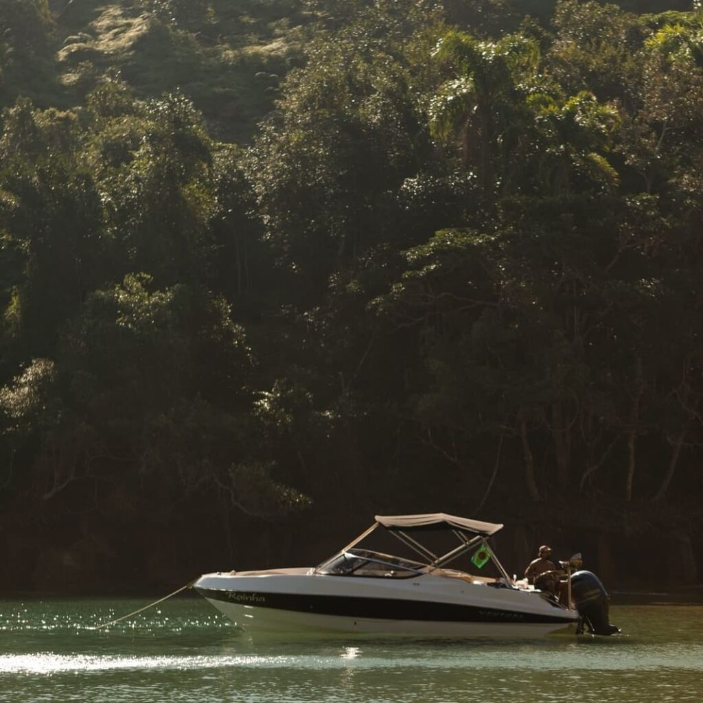 Lancha Ventura 230 ll, Roteiro Sul Curto