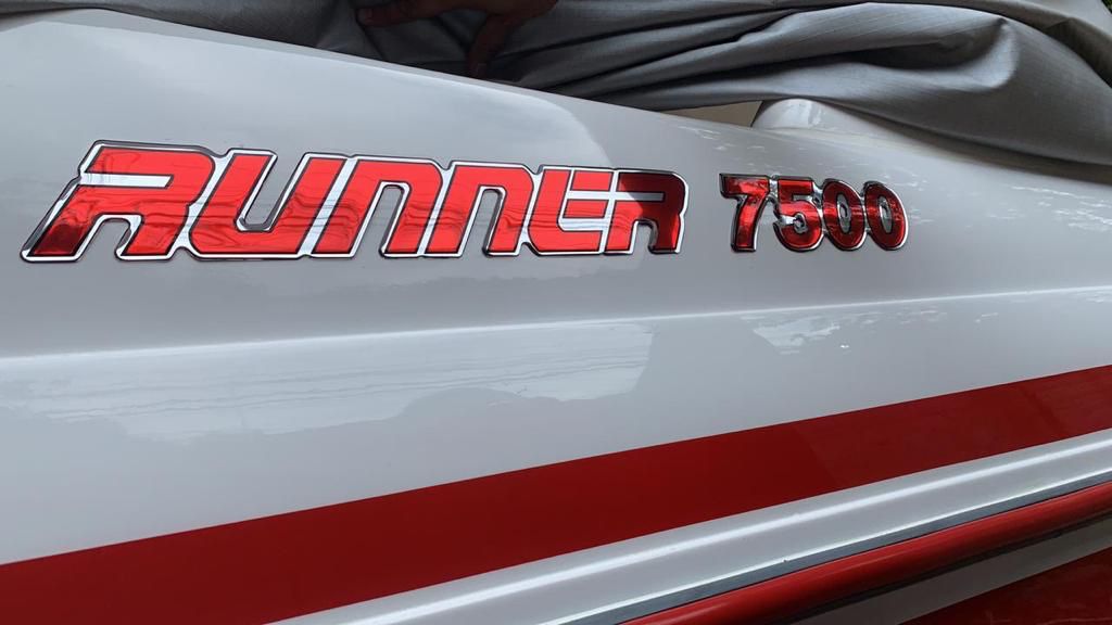 RUNNER 7500, Roteiro 2