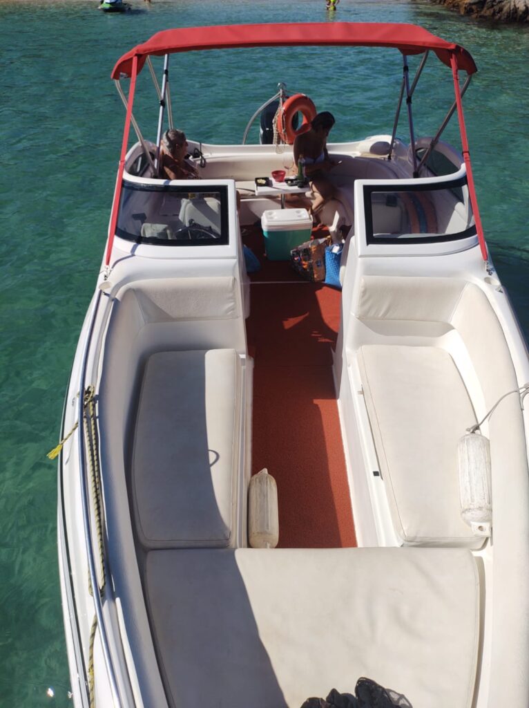 Real 240, Roteiro Lagoa Azul