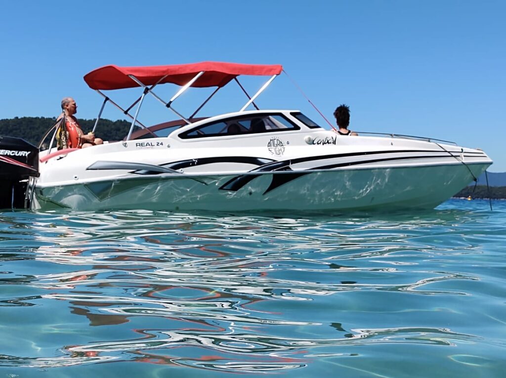 Real 240, Roteiro Lagoa Azul