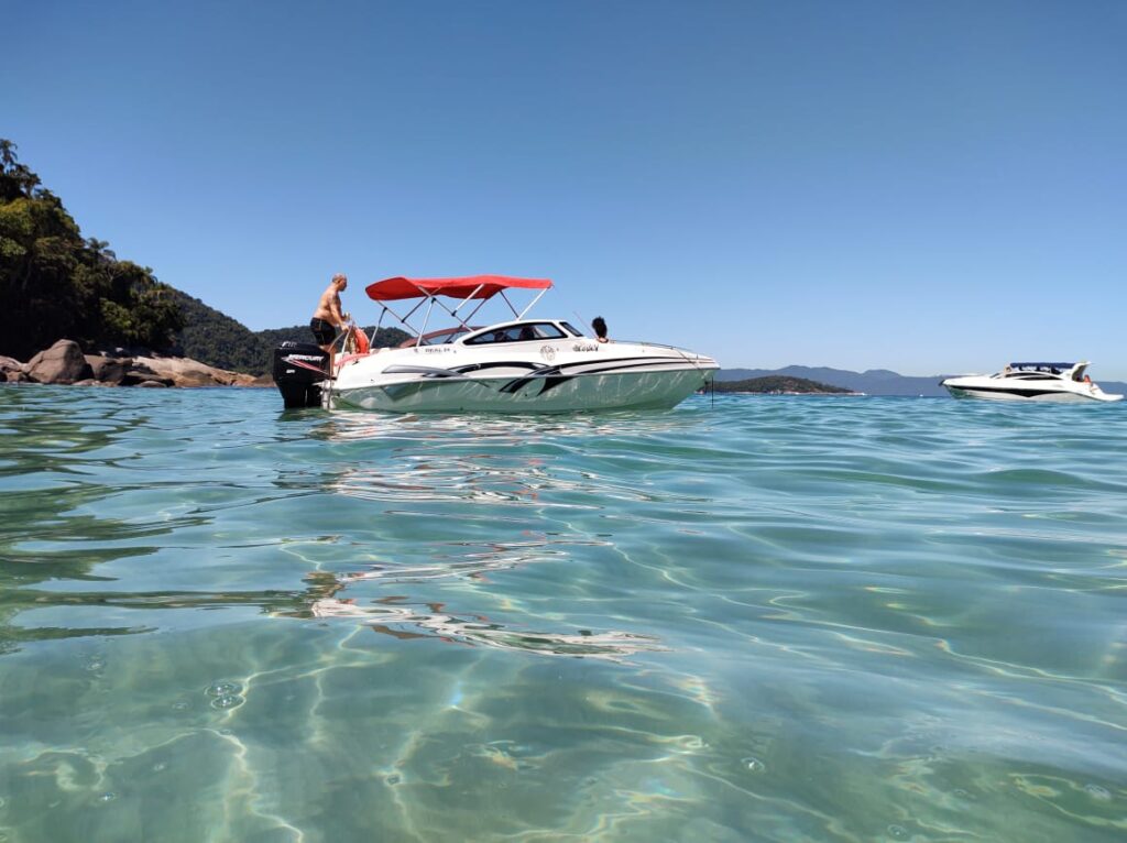 Real 240, Roteiro Lagoa Azul