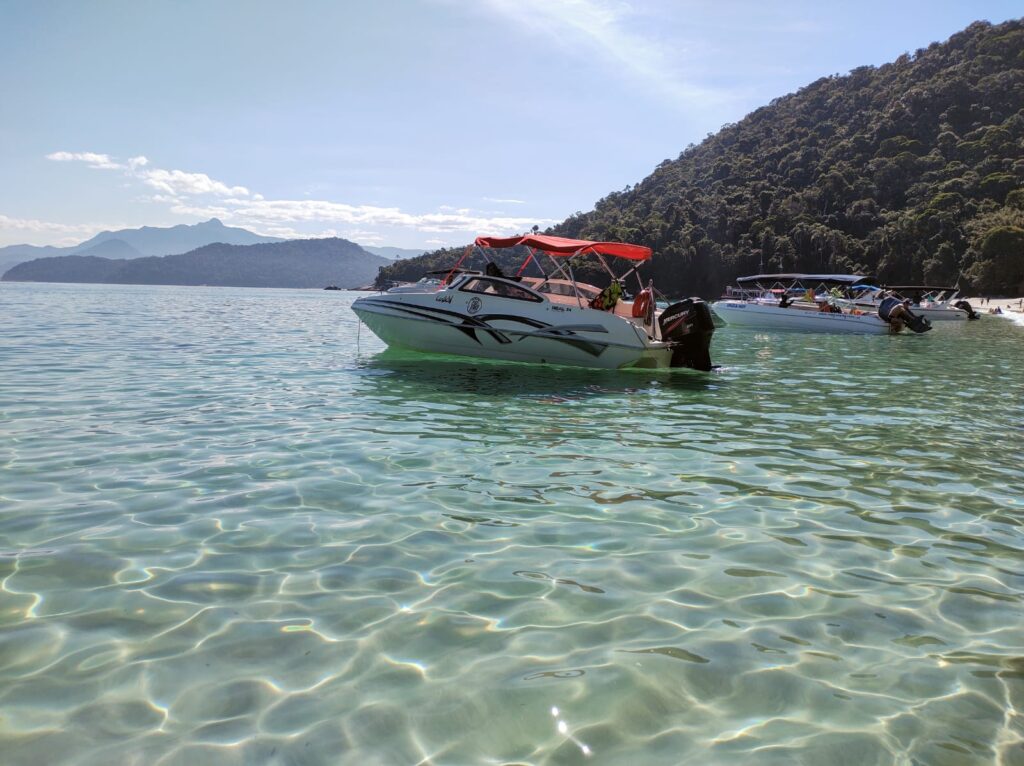 Real 240, Roteiro Lagoa Azul