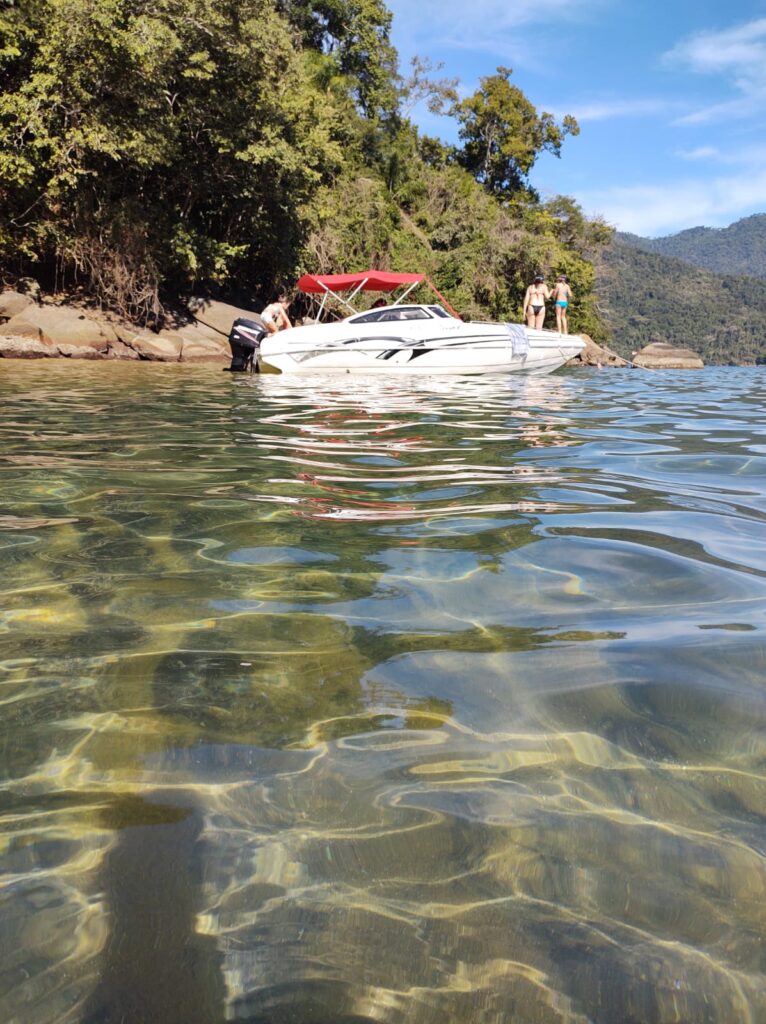 Real 240, Roteiro Lagoa Azul