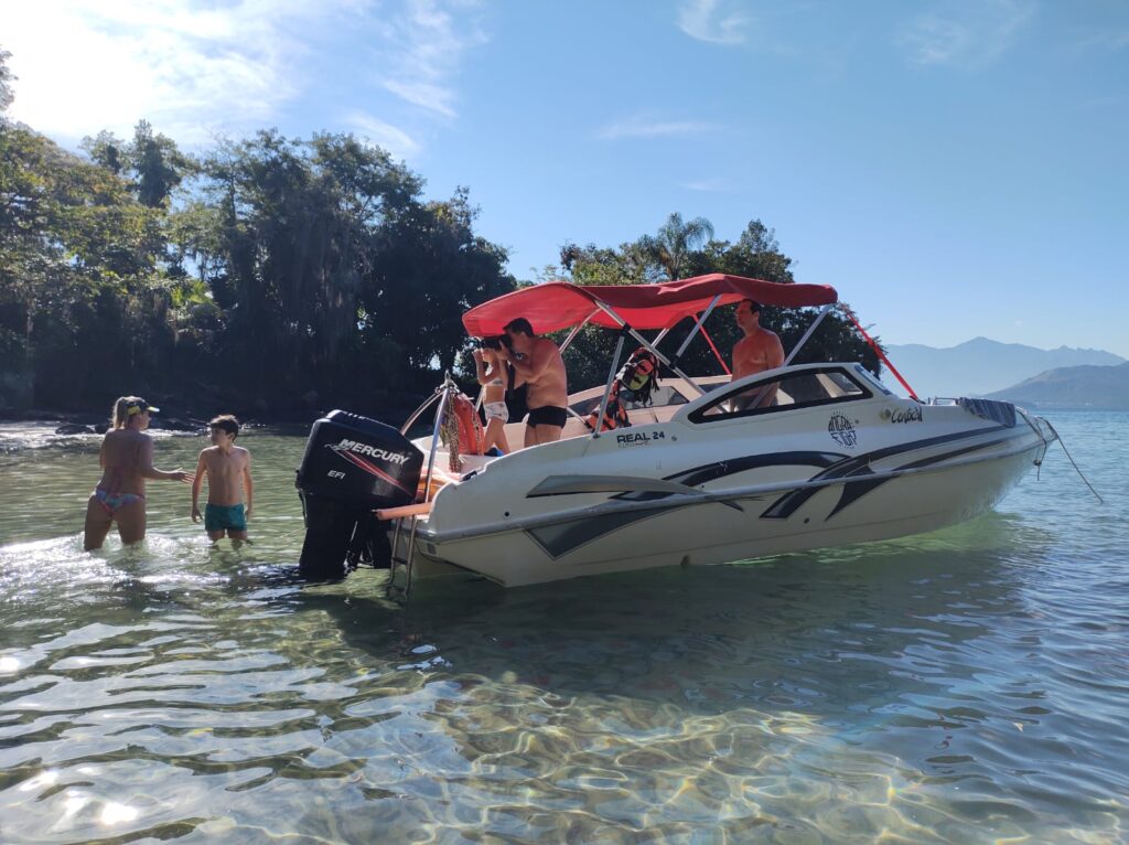 Real 240, Roteiro Lagoa Azul