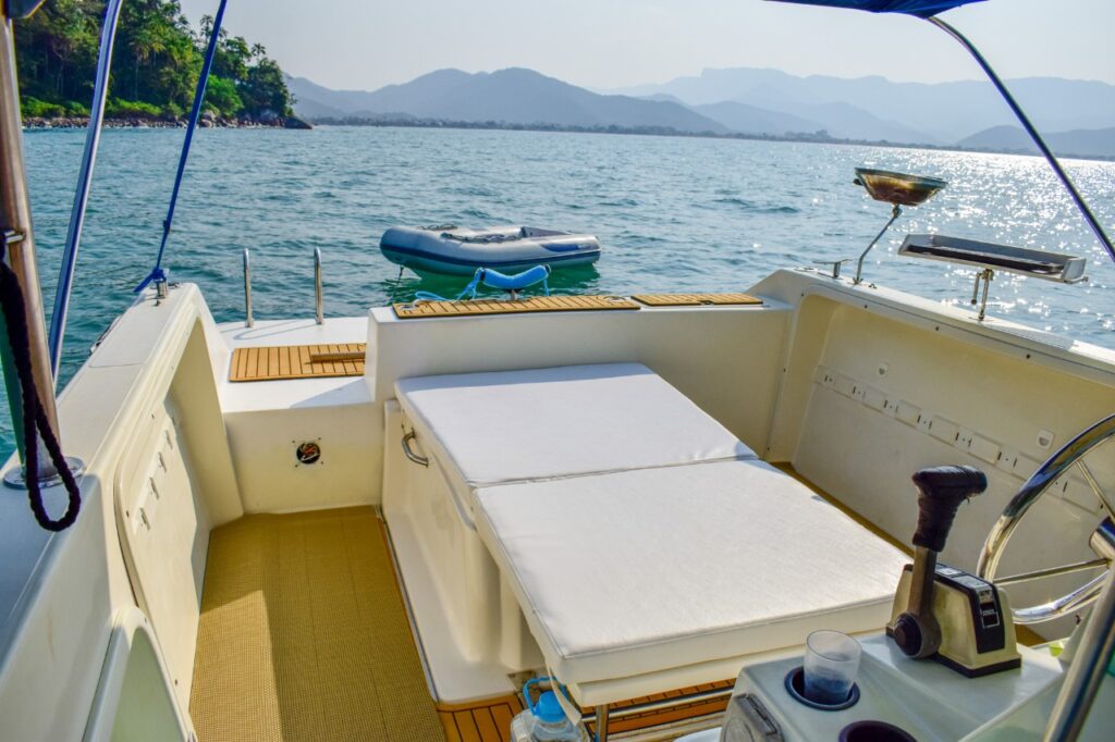 Lancha BRM 330, Roteiro Sul, Ilha Anchieta e Região