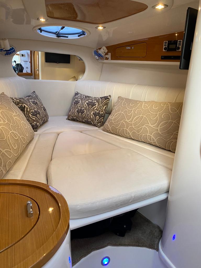 Lancha Phantom 300 I, Roteiro 4H