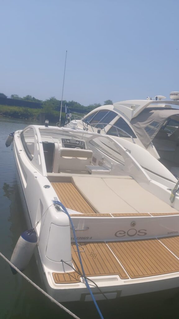 Lancha Excalibur 390, Roteiro 3H