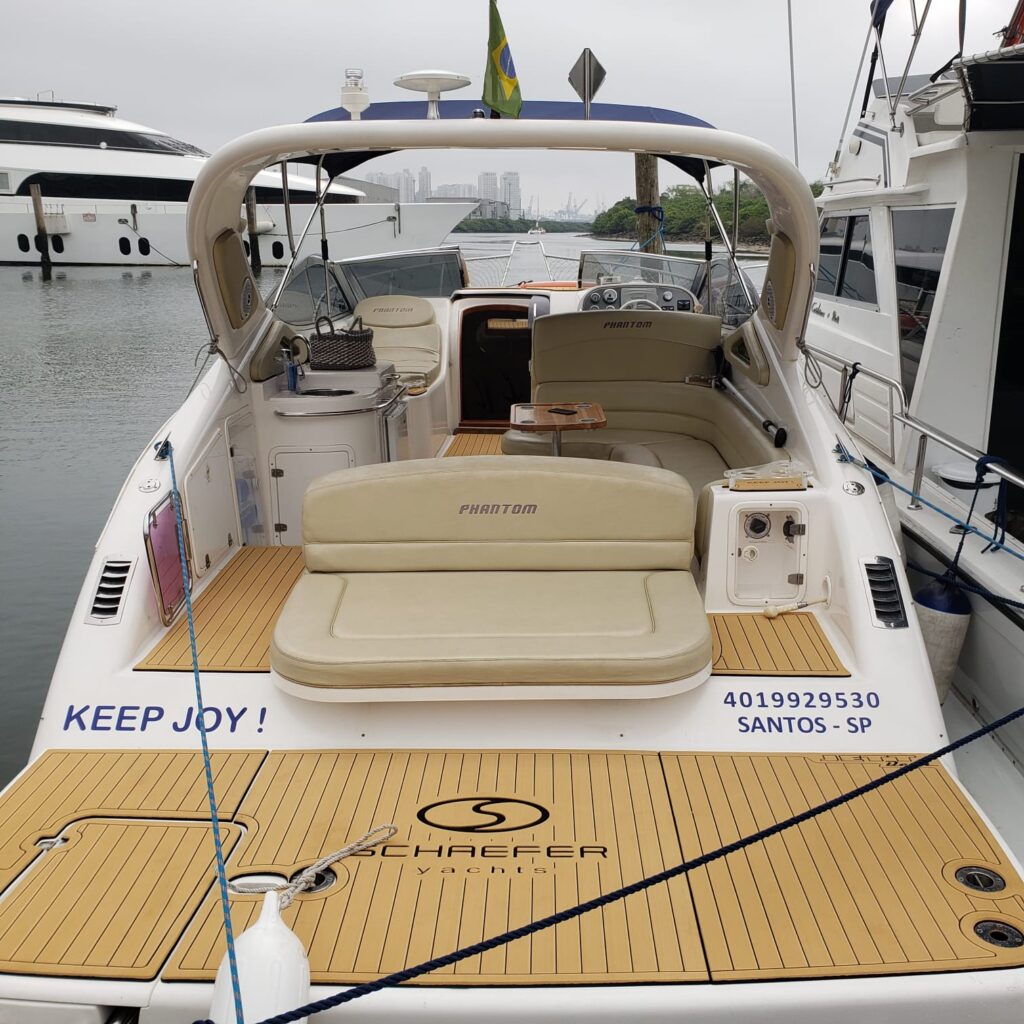 Lancha Phantom 300, Roteiro 4H