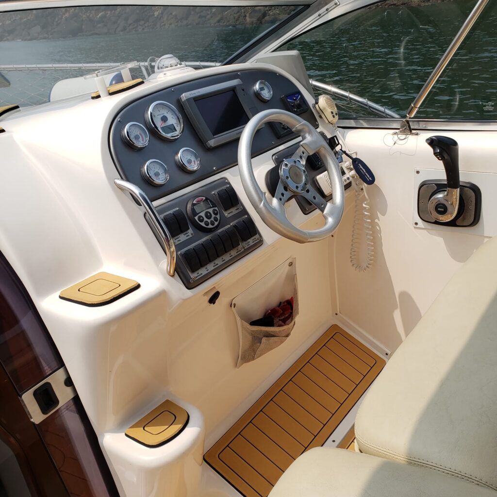 Lancha Phantom 300, Roteiro 6H