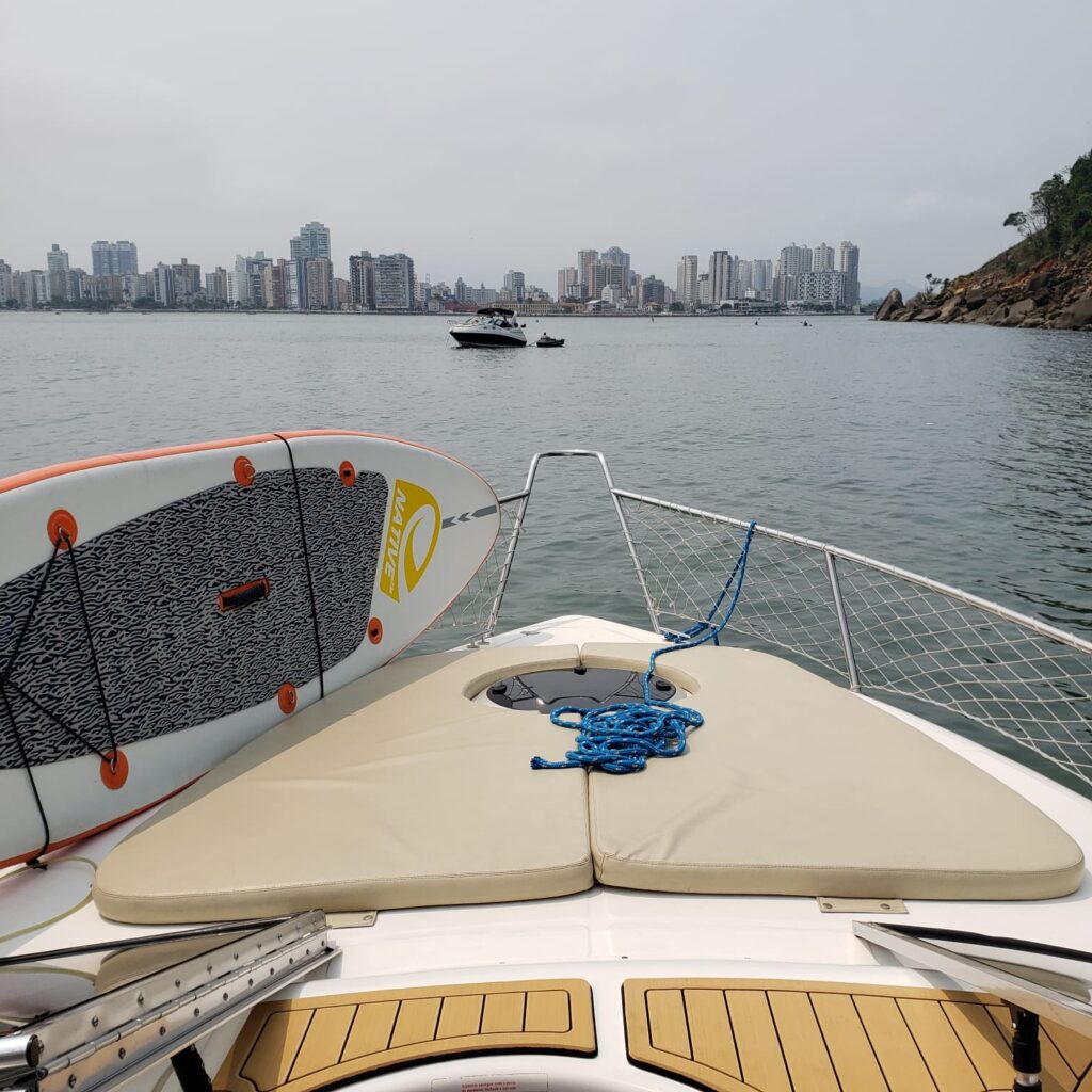 Lancha Phantom 300, Roteiro 5H