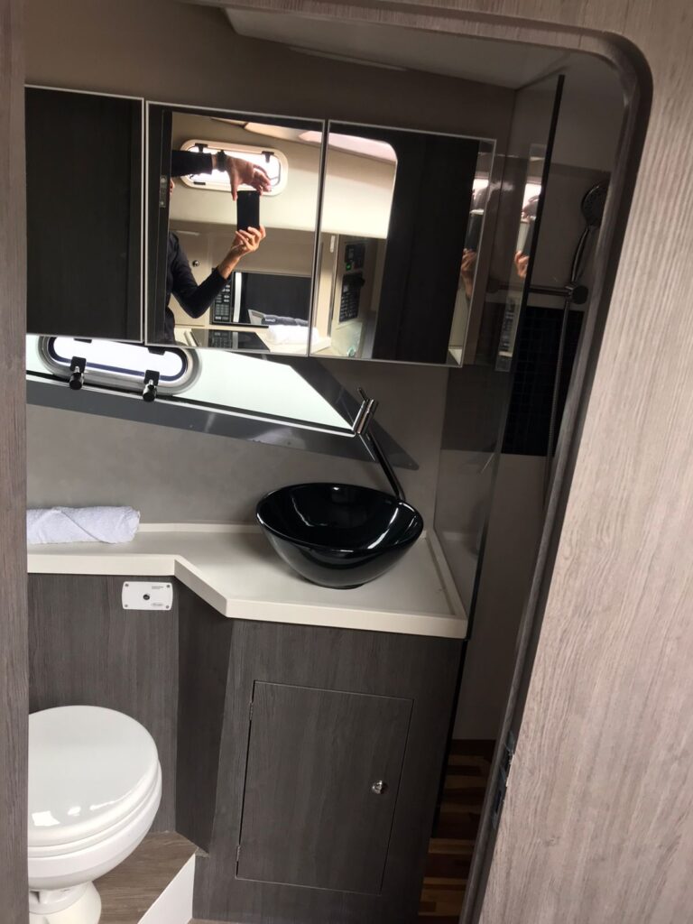 Lancha NHD 360, Roteiro Baía de Paraty