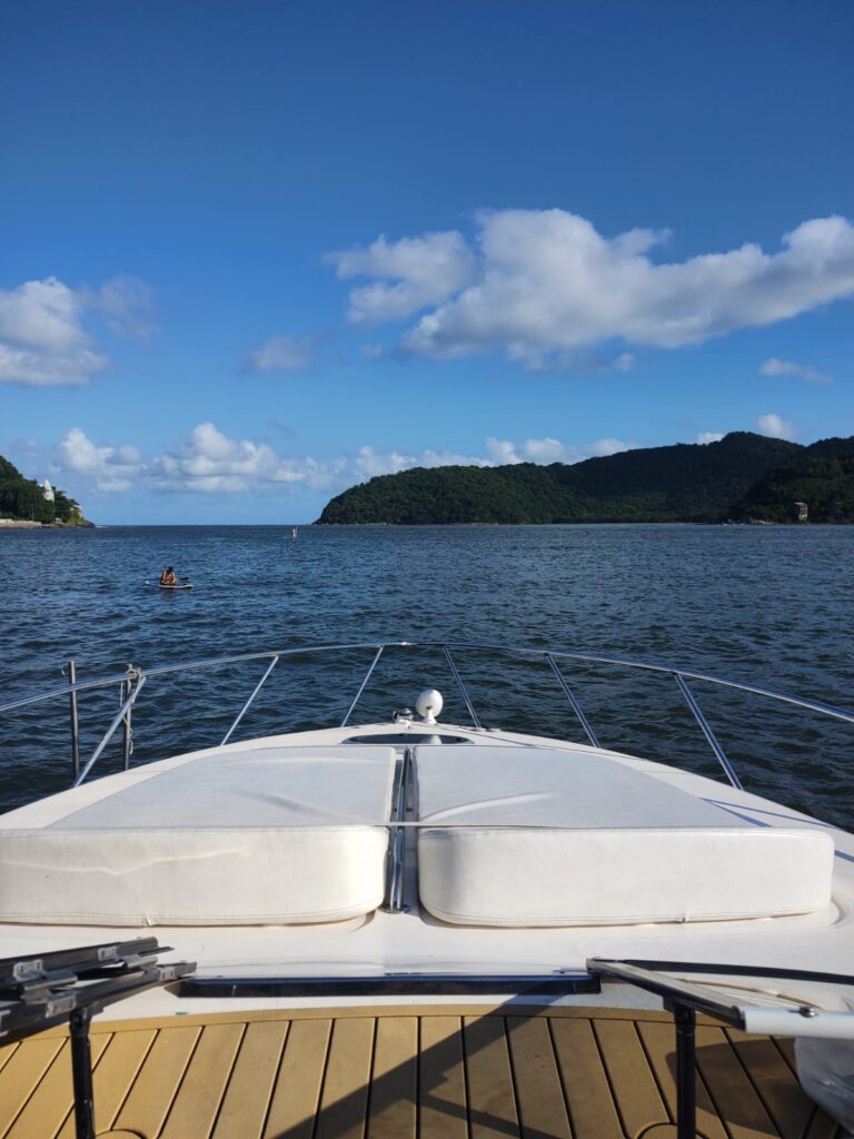 Lancha Runner 335, Roteiro 1