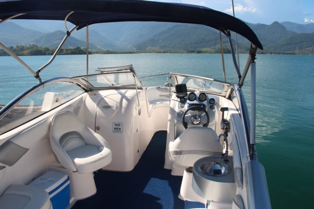 Focker 24, Roteiro 1