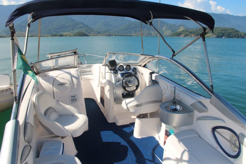 Focker 24, Roteiro 1