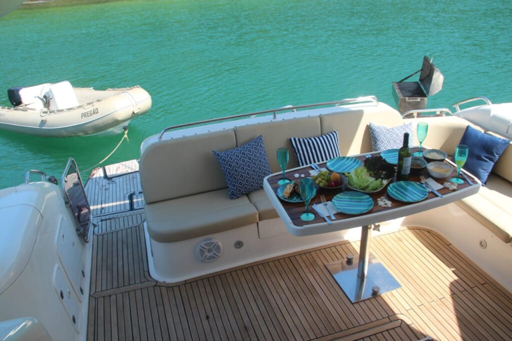 Phantom 48, Roteiro 2