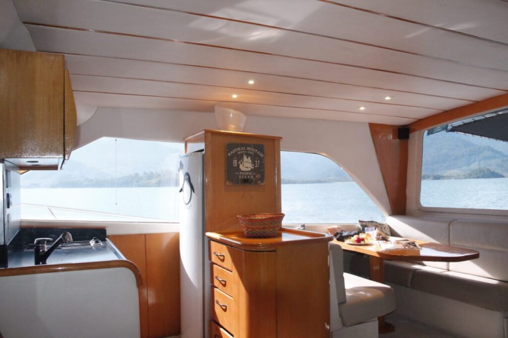 Ocean pro 55, Roteiro 1