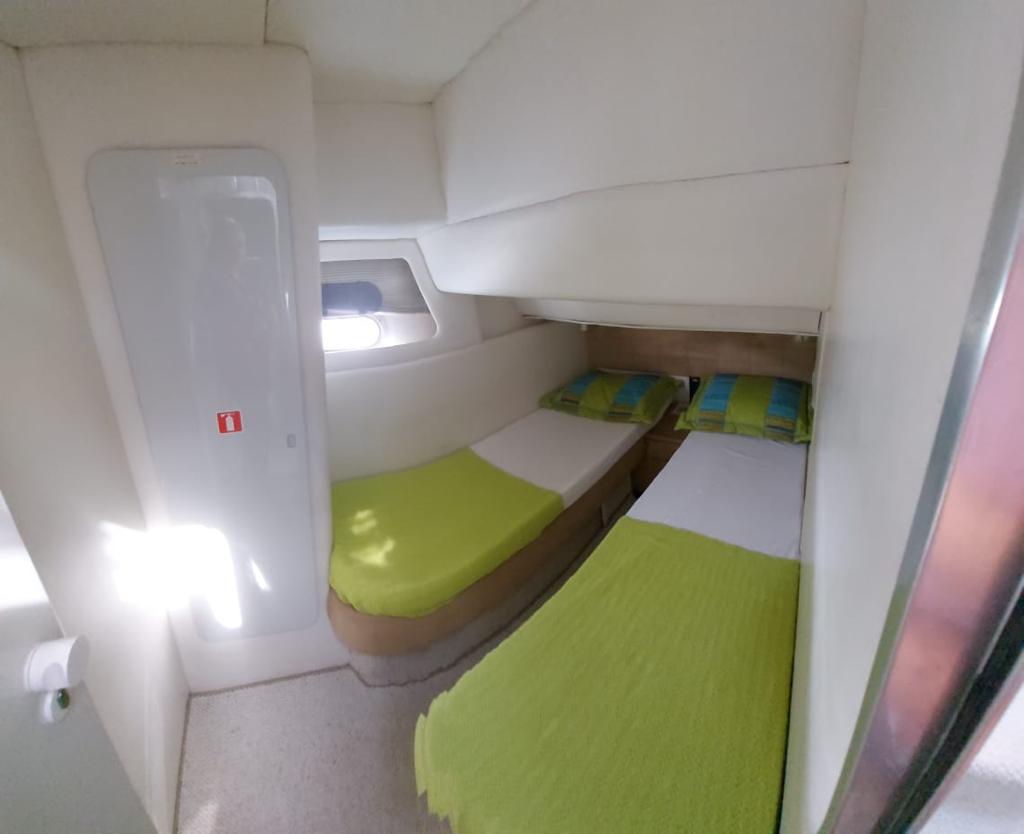 Lancha Intermarine 50, Roteiro 1