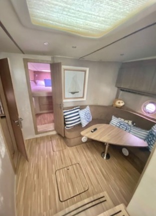 Iate Solara 52, Roteiro Exclusivo