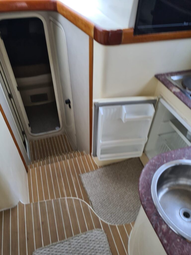 Lancha Carbrasmar 40, Roteiro 1