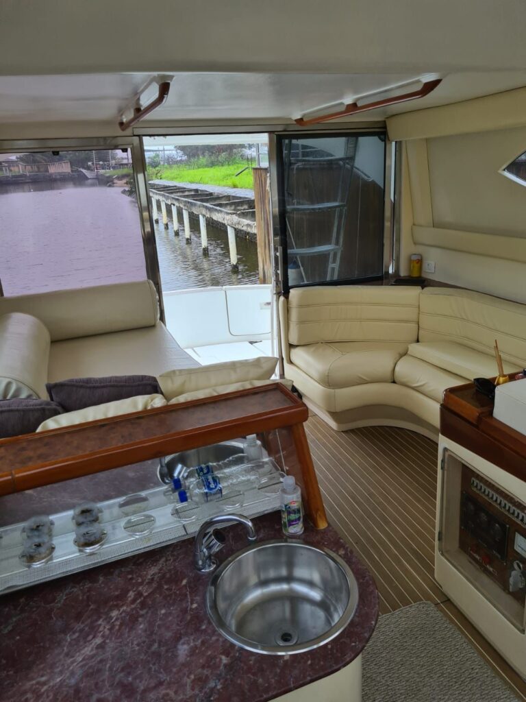 Lancha Carbrasmar 40, Roteiro 1