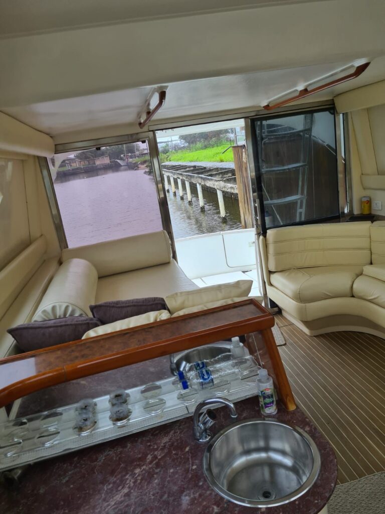 Lancha Carbrasmar 40, Roteiro 1