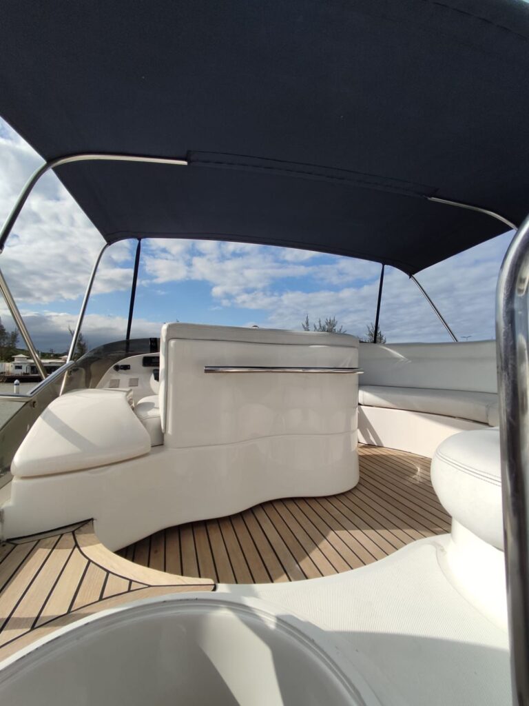 Lancha Azimut 49, Roteiro 1