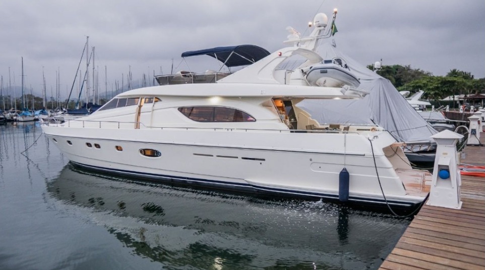 Ferretti 76, Roteiro Ilhas Paradisíacas