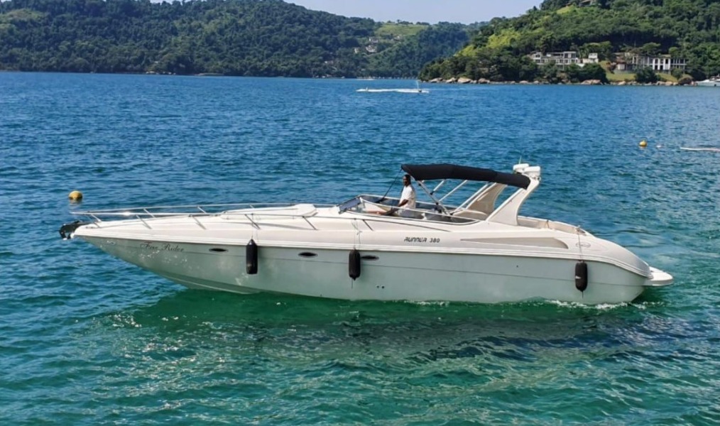 Runner 38, Ilhas Paradisíacas