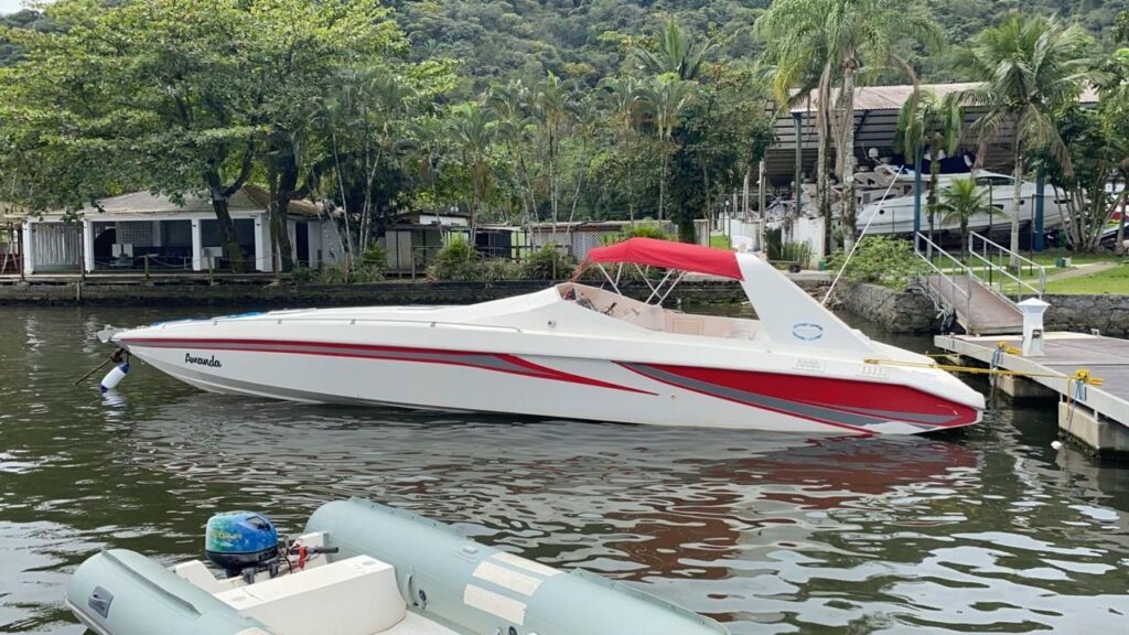 Lancha Magnum 39, Roteiro 2