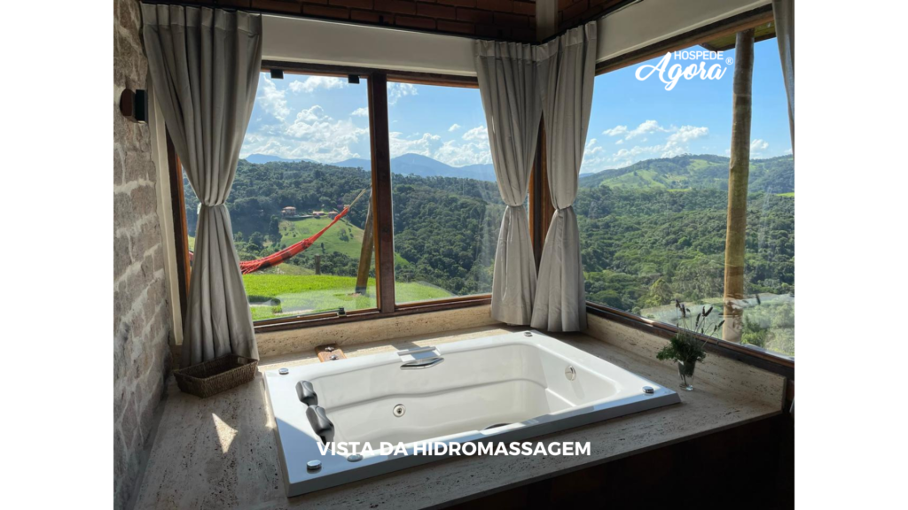 Chalé com Incrível Vista para a Famosa Pedra do Baú