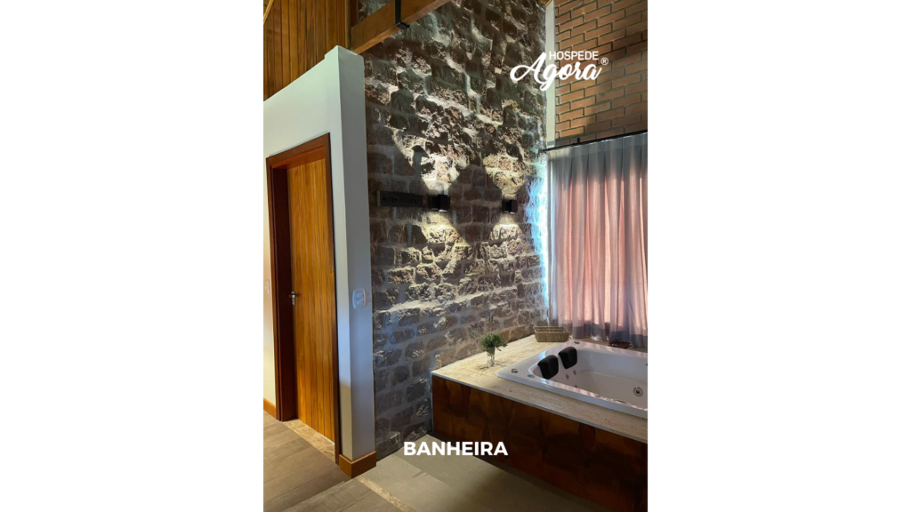 Chalé com Incrível Vista para a Famosa Pedra do Baú