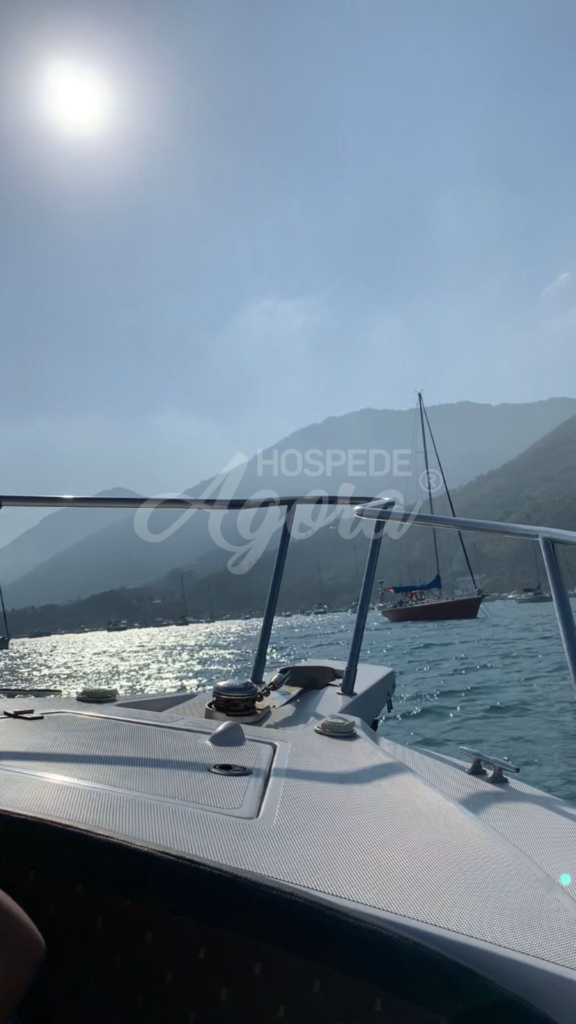 Lancha Fishing 22 pés, Roteiro Norte, até a Praia da Fome