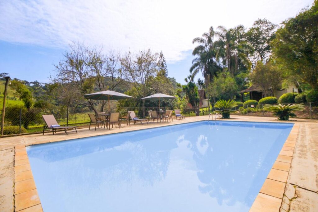 Chalé Xênios, Próximo a Região Central