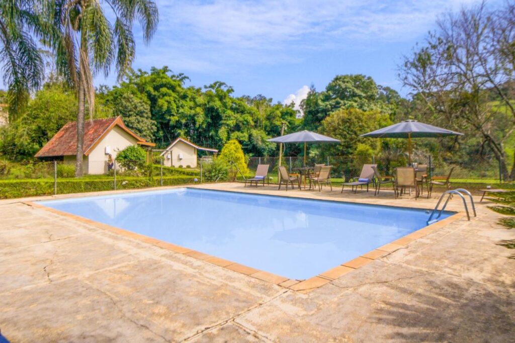 Chalé Xênios, Próximo a Região Central