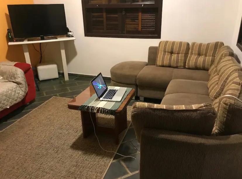 Casa no Condomínio Itamambuca, Piscina, Cachoeira, 150m da Praia