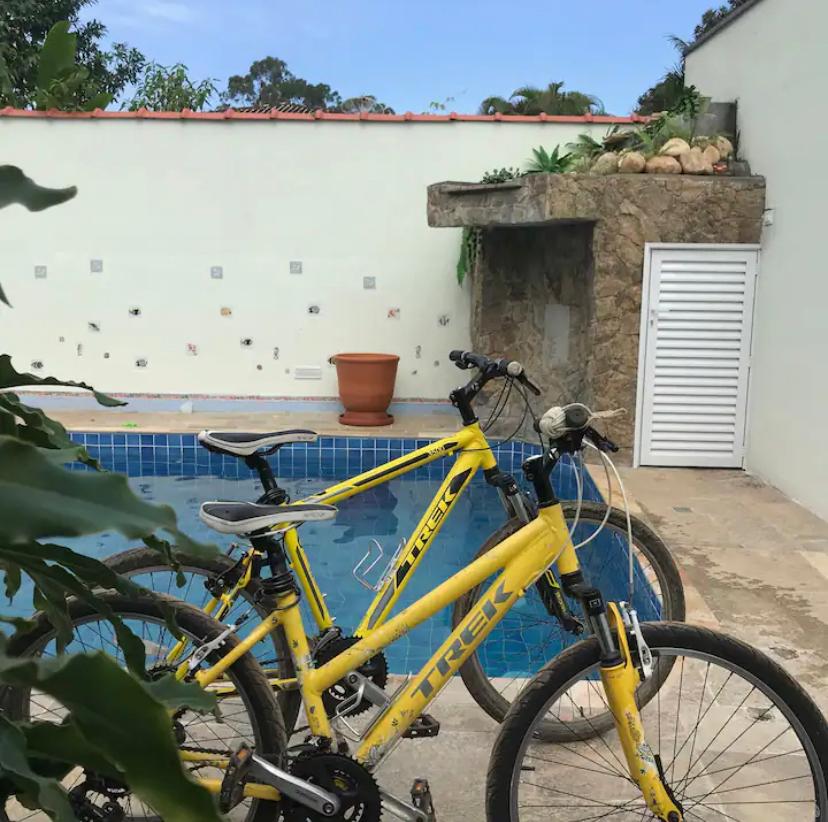 Casa no Condomínio Itamambuca, Piscina, Cachoeira, 150m da Praia