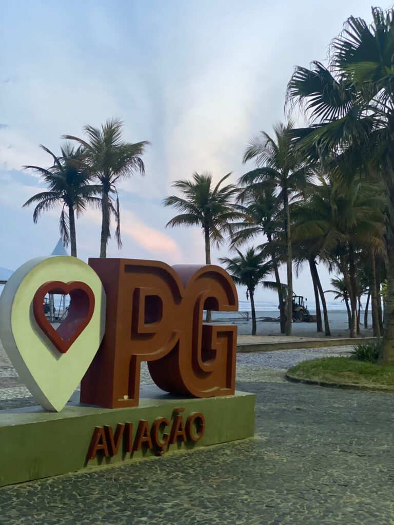 Apartamento na Praia Grande – Aviação