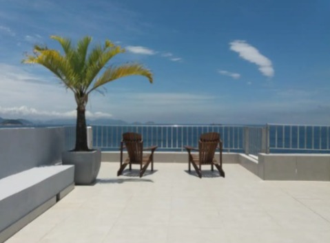 Copacabana – Terraço de frente para a praia