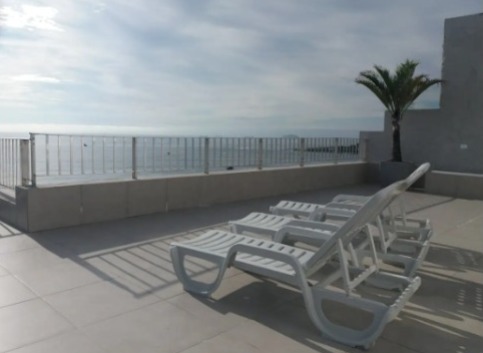 Copacabana – Terraço de frente para a praia