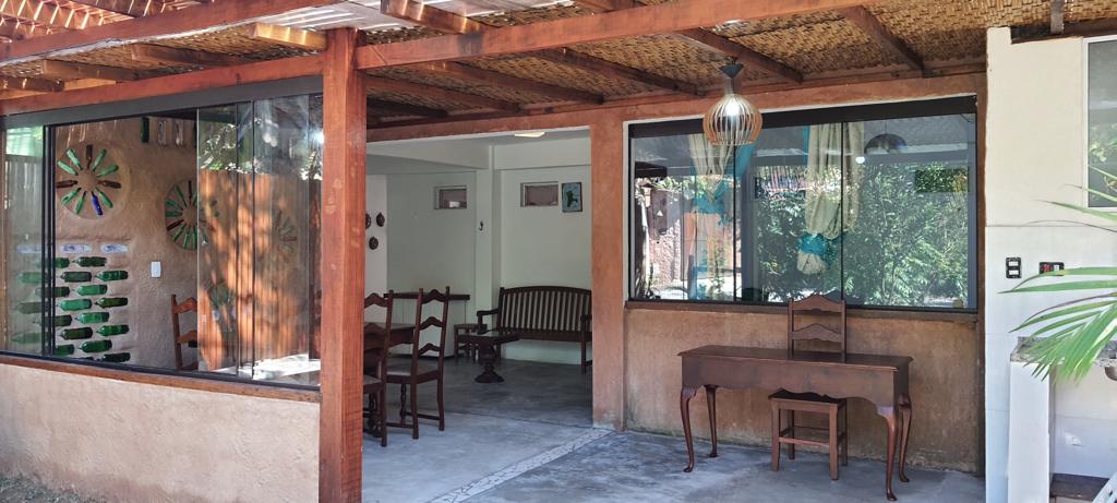 Casa Perequê, Ótima Localização