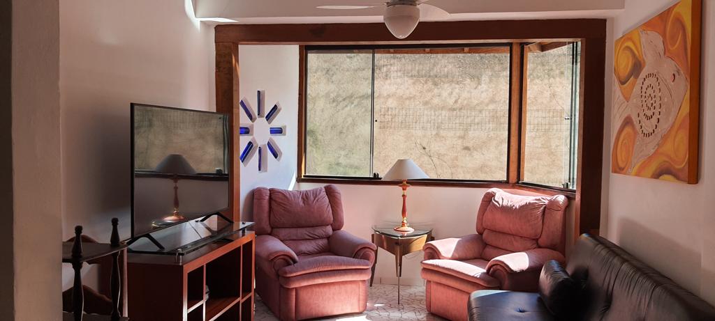 Casa Perequê, Ótima Localização