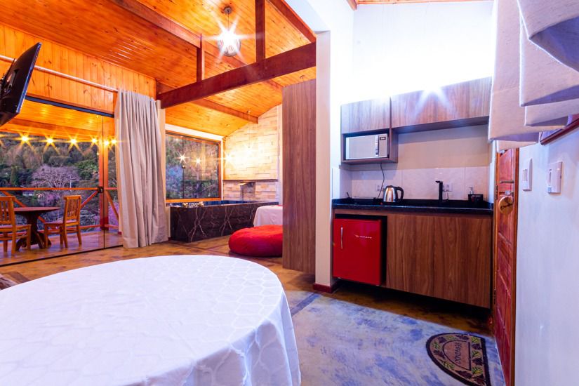 Chalé Orvalho, Próximo a Região Central